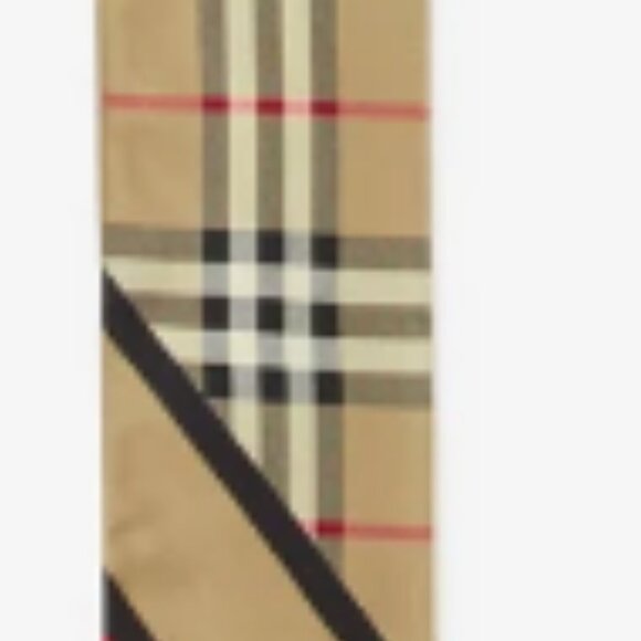 Burberry Skinny Montage Silk Scarf NWT - Picture 2 of 5
